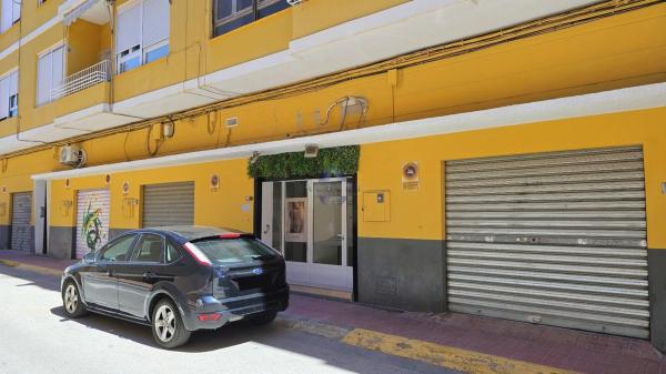 Local en Monovar photo 2