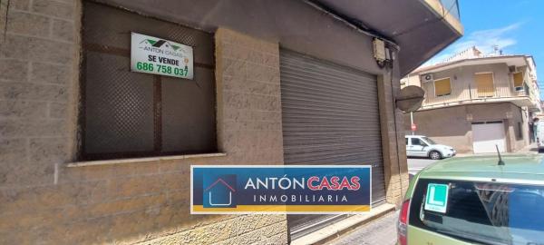 Local en Novelda photo 1