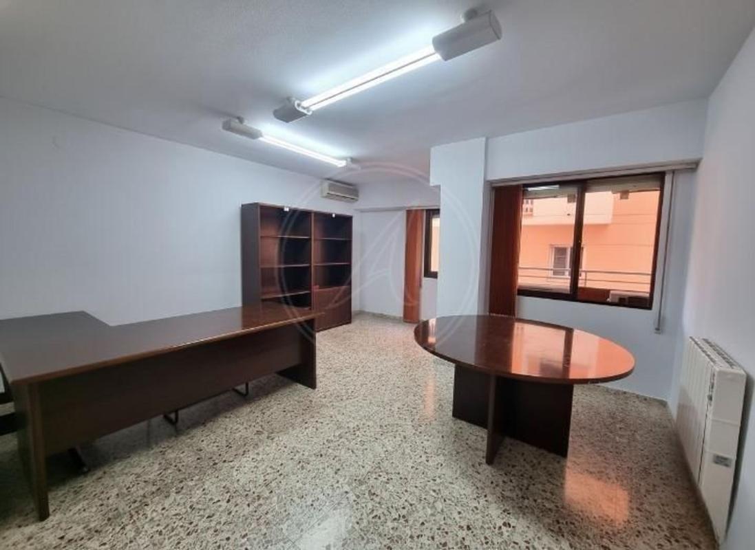 Propiedades en venta y alquiler en España photo 2