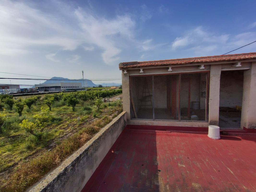 Properties for sale and rent in Spain photo 5