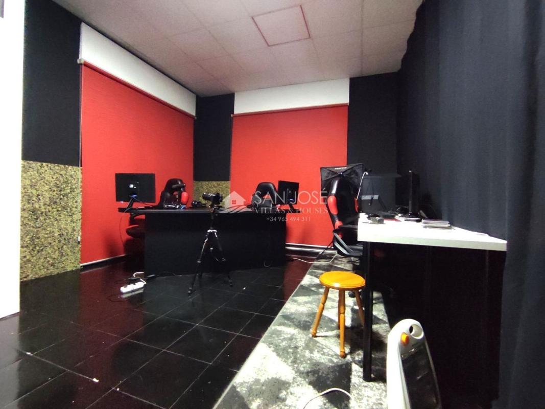 Недвижимость на продажу и в аренду в Испании photo 5