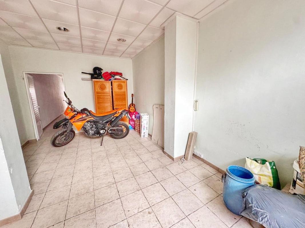 Properties for sale and rent in Spain photo 5