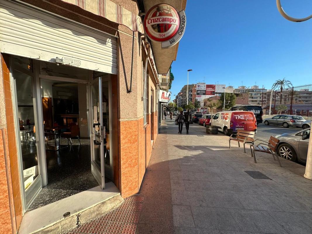 Propiedades en venta y alquiler en España photo 2