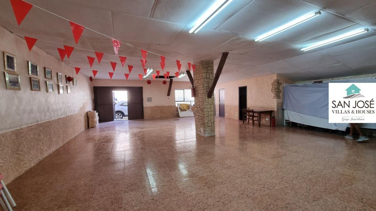 Propiedades en venta y alquiler en España photo 5