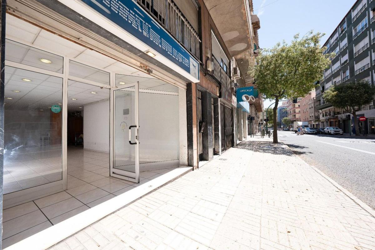 Propiedades en venta y alquiler en España photo 2