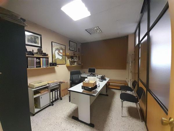 Local en Las Cruces, Villena photo 4