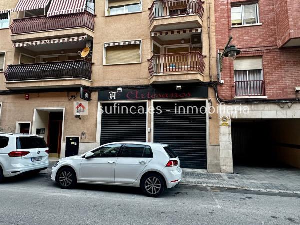 Local o nave en Barri Zona Nord, Alcoy / Alcoi photo 1