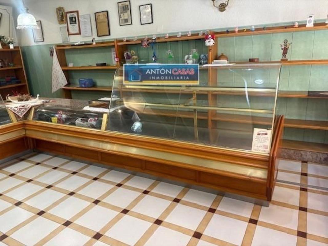 Propiedades en venta y alquiler en España photo 2