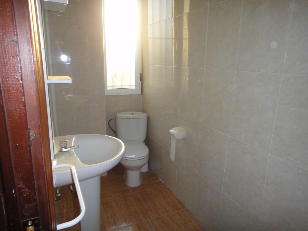 Propiedades en venta y alquiler en España photo 3