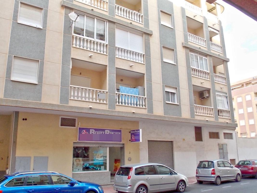 Propiedades en venta y alquiler en España photo 2