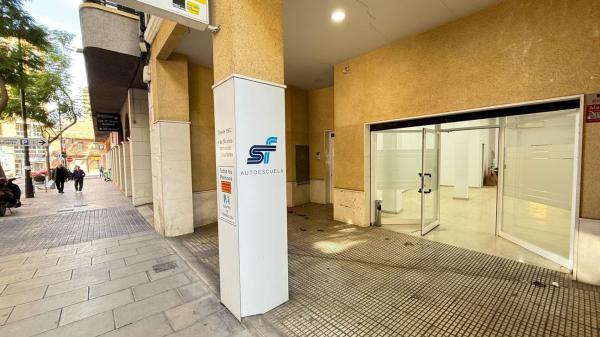 Local en Calle Pintor Sorolla, Alcalde Felipe Mallol, San Vicente del Raspeig photo 1