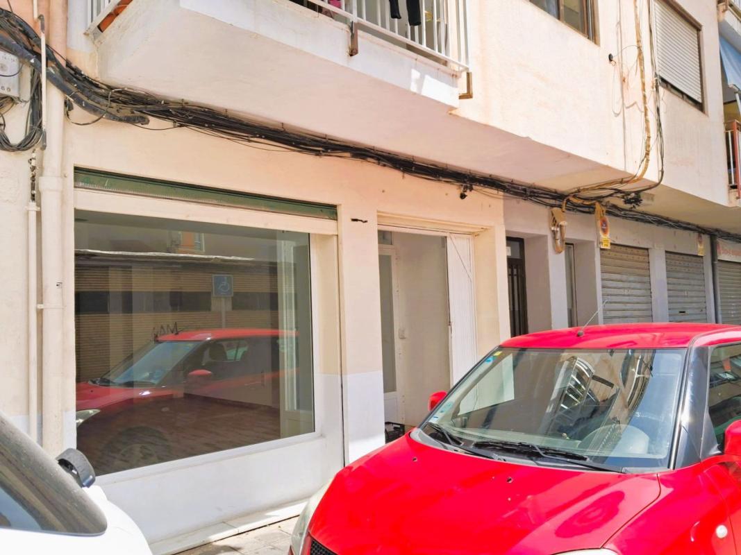 Properties for sale and rent in Spain photo 4