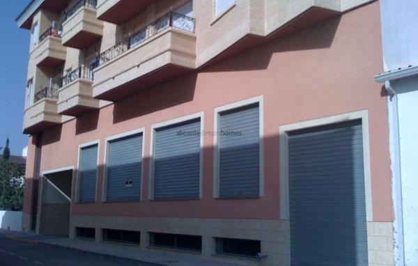 Local en Los Montesinos photo 1