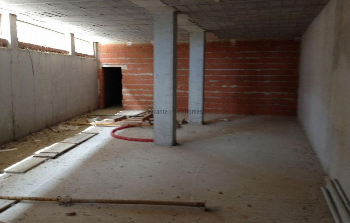 Недвижимость на продажу и в аренду в Испании photo 5