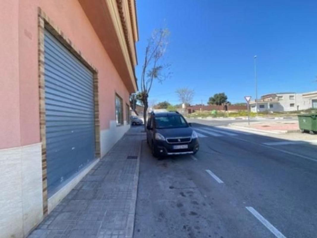 Propiedades en venta y alquiler en España photo 2