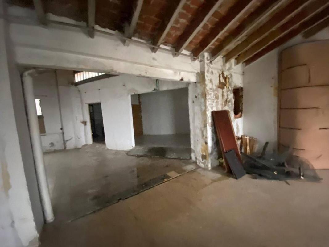 Properties for sale and rent in Spain photo 3