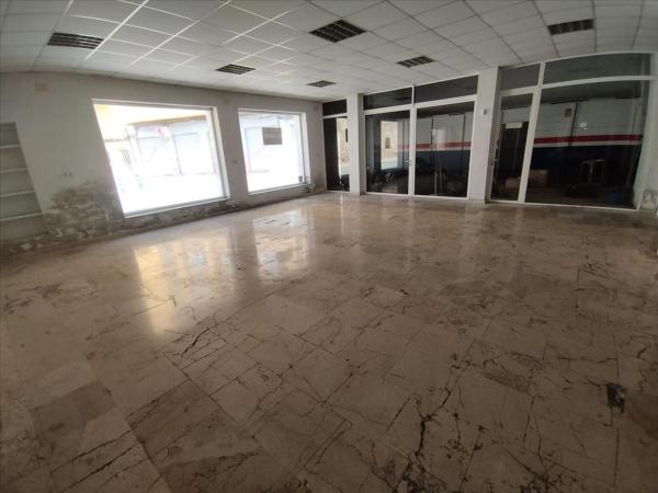 Nave en Monovar photo 1
