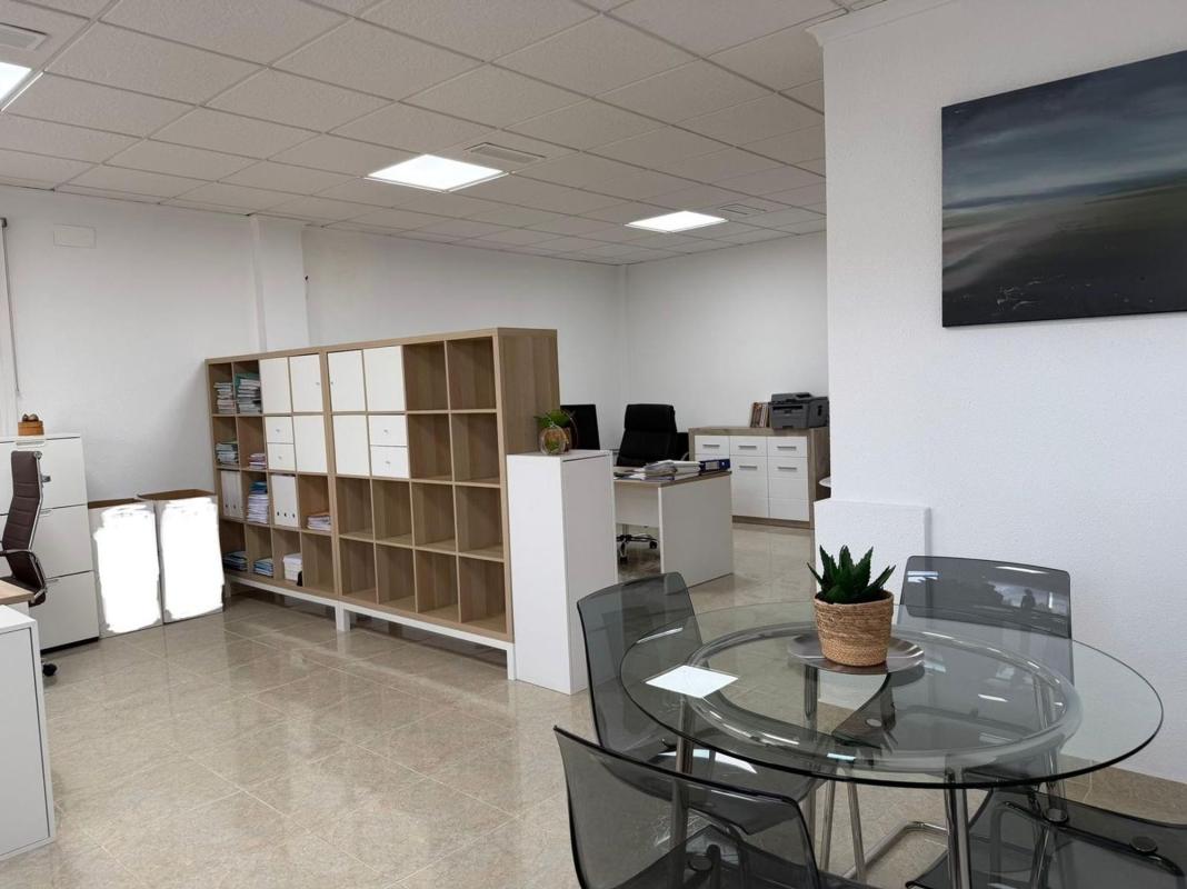 Propiedades en venta y alquiler en España photo 2