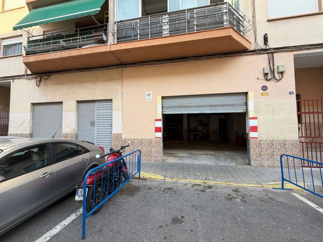 Properties for sale and rent in Spain photo 4