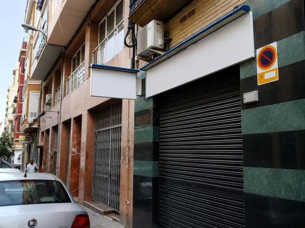 Local en rentabilidad en Calle José Gutiérrez Petén, Mercado, Alicante / Alacant photo 1