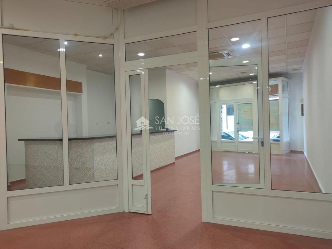 Недвижимость на продажу и в аренду в Испании photo 3