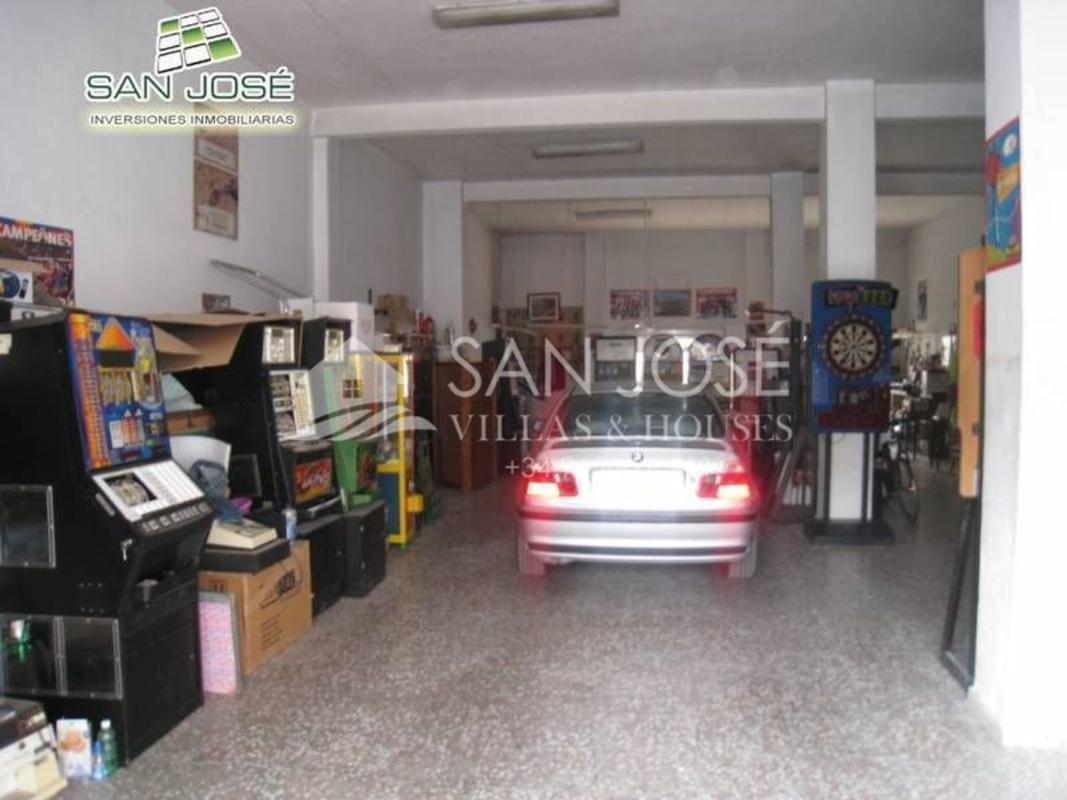 Propiedades en venta y alquiler en España photo 2