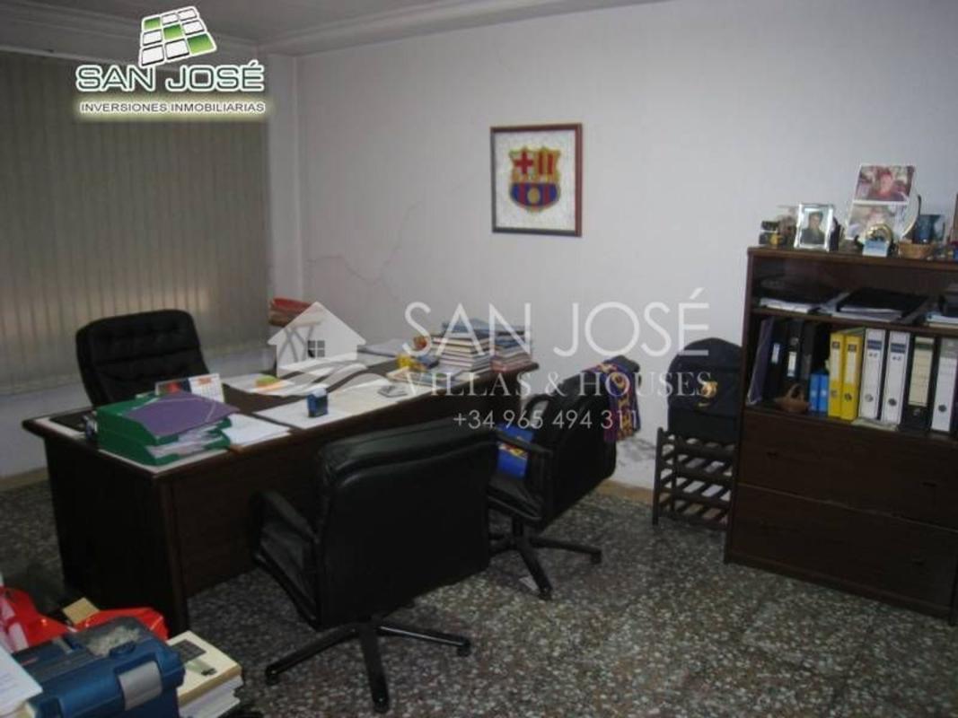 Propiedades en venta y alquiler en España photo 4
