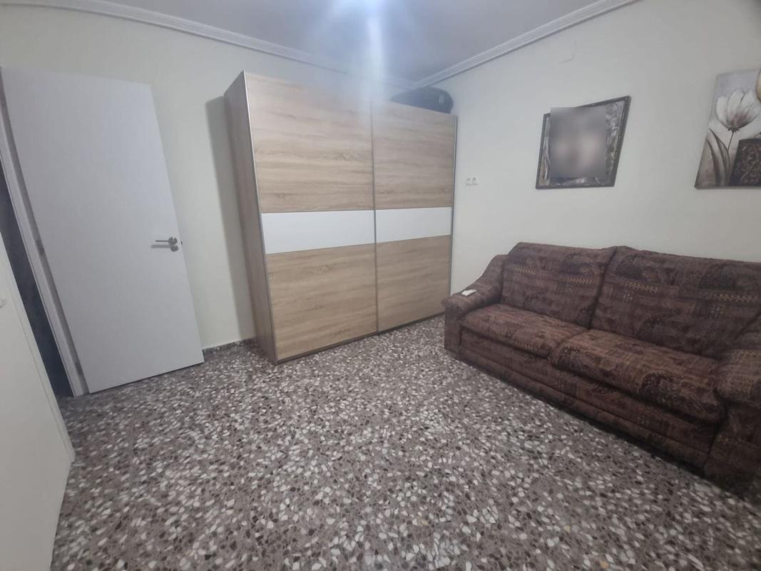 Propiedades en venta y alquiler en España photo 2