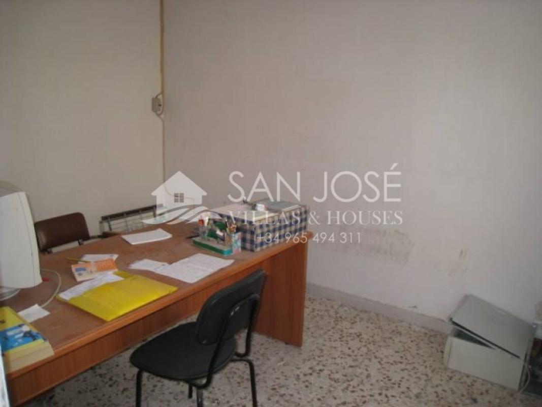 Недвижимость на продажу и в аренду в Испании photo 2