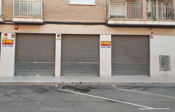 Local en Calle Vilafranquesa, 4, Petrer photo 1