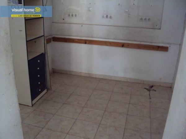 Local en Pueblo Levante, Benidorm photo 3
