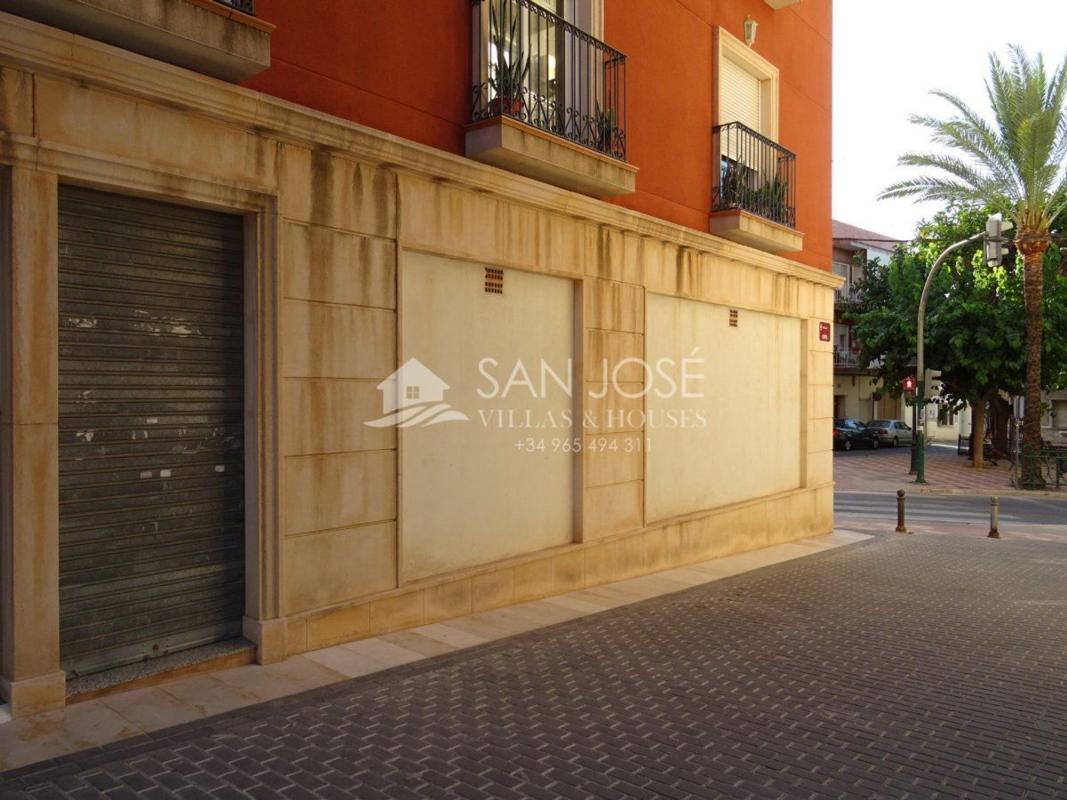 Propiedades en venta y alquiler en España photo 4