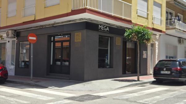 Local en Zona Pueblo, Guardamar del Segura thumbnail 2