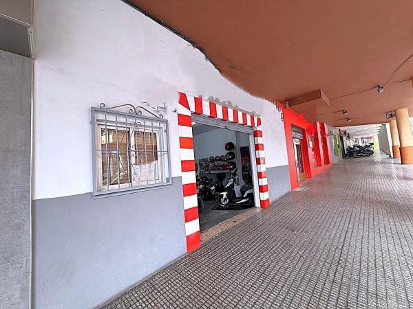 Local en Pueblo Poniente, Benidorm photo 1