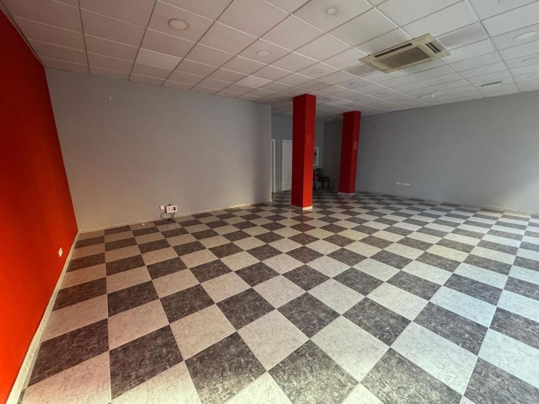 Properties for sale and rent in Spain photo 4