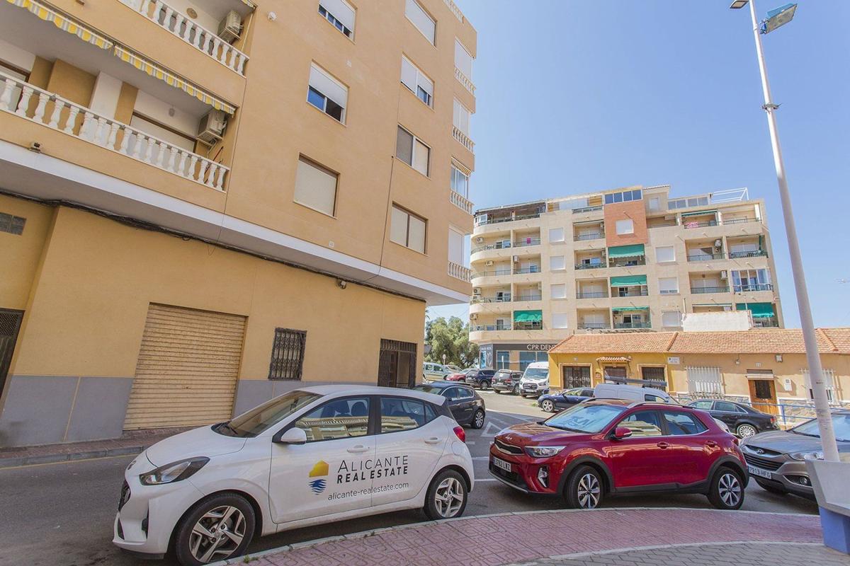 Propiedades en venta y alquiler en España photo 2