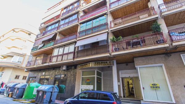 Local en Avenida Habaneras - Curva de Palangre, Torrevieja photo 2
