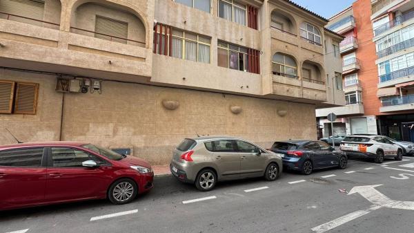 Local en Calle Santomera, El Acequión, Torrevieja photo 4