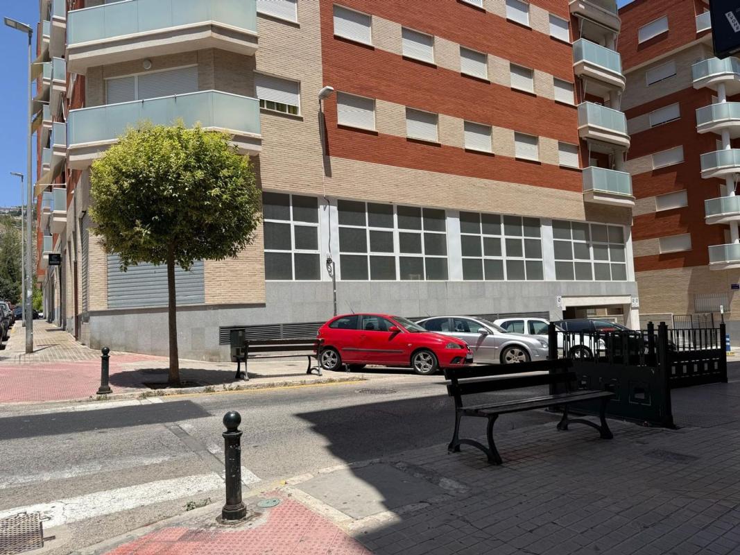 Propiedades en venta y alquiler en España photo 5
