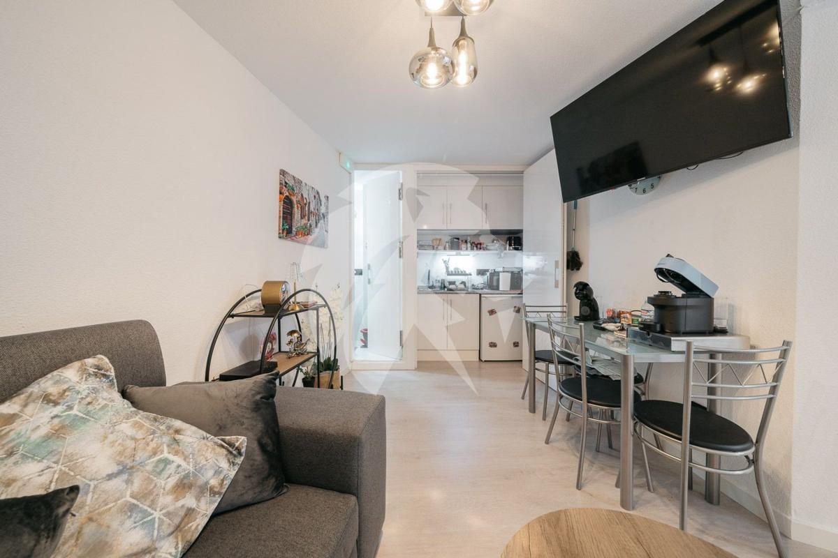 Properties for sale and rent in Spain photo 2