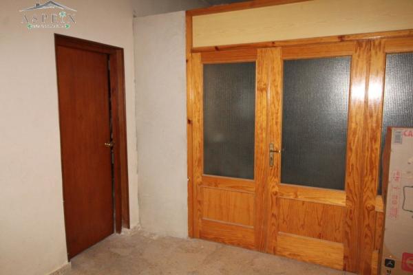Nave en Monovar photo 2