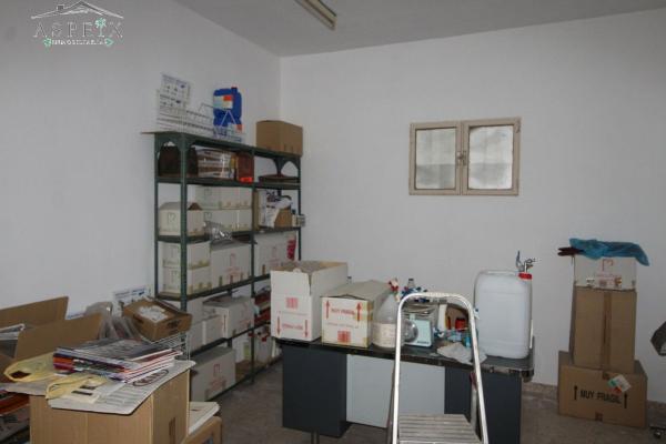 Nave en Monovar photo 3