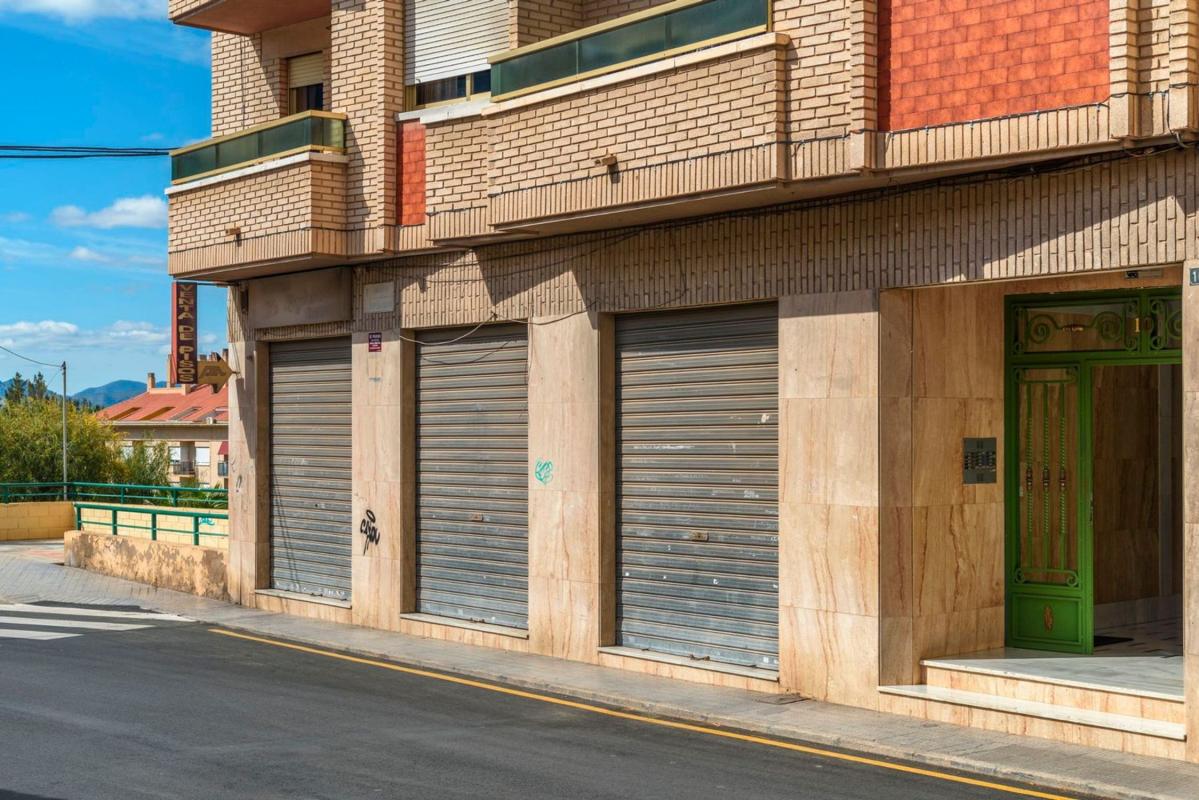 Propiedades en venta y alquiler en España photo 2