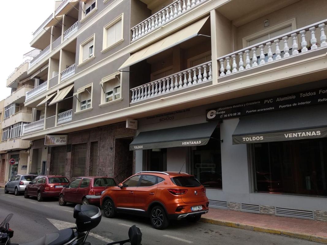 Properties for sale and rent in Spain photo 3