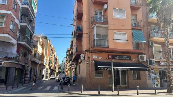 Local en Carolinas Altas, Alicante / Alacant photo 1