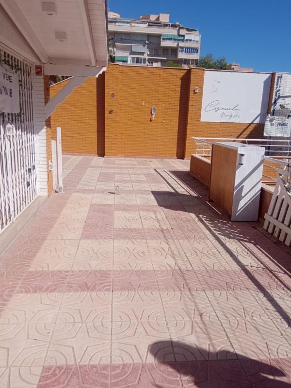 Propiedades en venta y alquiler en España photo 2