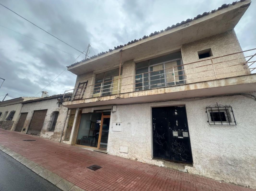 Properties for sale and rent in Spain photo 5