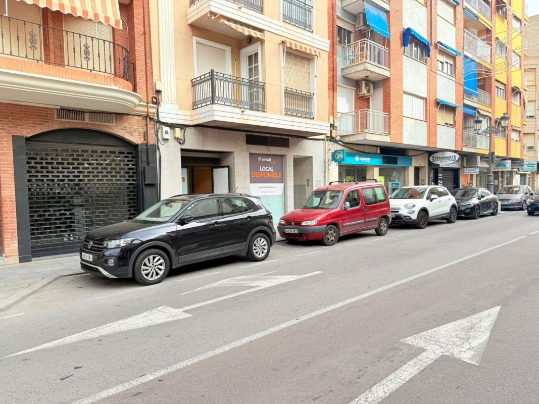 Properties for sale and rent in Spain photo 2