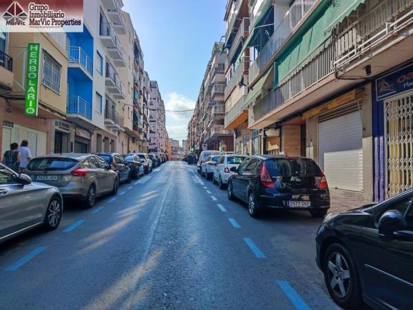 Local en Calle del Marqués de Comillas, Centro Urbano, Benidorm thumbnail 3