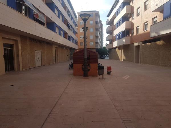 Local en El Carril - Paseo de Chapi, Villena thumbnail 2
